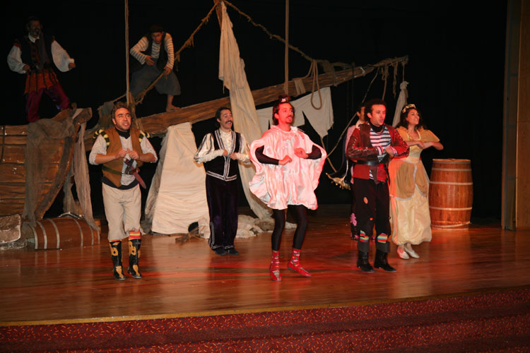 Pınar Kido Çocuk Tiyatrosu 2007