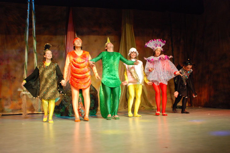 Pınar Kido Çocuk Tiyatrosu 2008